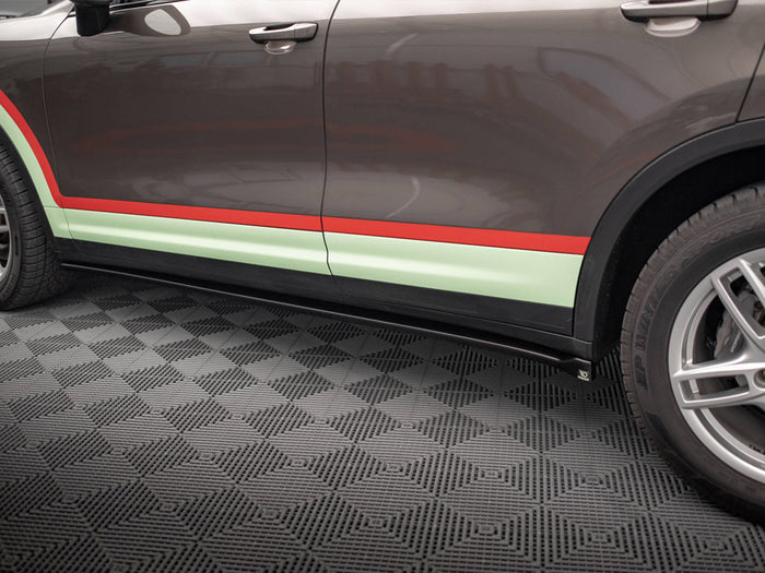 Porsche Cayenne Mk2 Side Skirts Diffusers - Maxton Design